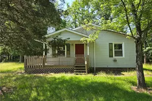 404 Miles St, Eden, NC 27288 - Photo 1