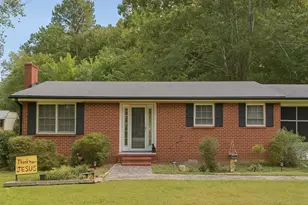 240 Croomcrest Rd, Asheboro, NC 27205 - Photo 1