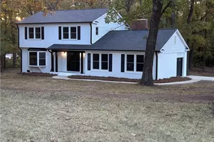 202 Bayberry Dr, Salisbury, NC 28147 - Photo 1