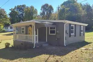 909 Old Thomasville Rd, High Point, NC 27260 - Photo 1