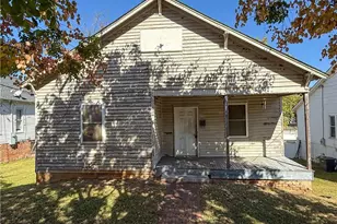 213 E Monmouth St, Winston-Salem, NC 27127 - Photo 1