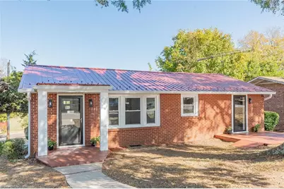 101 Booker Avenue, Lexington, NC 27292 - Photo 1