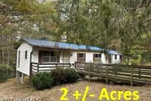 375 Ed Nixon Rd, Thurmond, NC 28683 - Photo 1