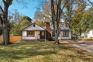 328 Keating Dr, Winston-Salem, NC 27104 - Photo 1