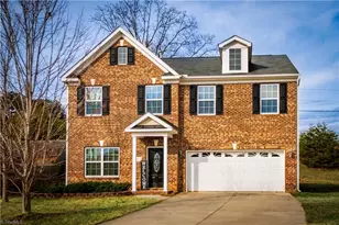 4215 Lochurst Dr, Pfafftown, NC 27040 - Photo 1