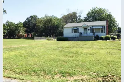 709 Wright Street, Reidsville, NC 27320 - Photo 1