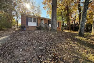 2010 Sharonbrook Dr, Greensboro, NC 27405 - Photo 1