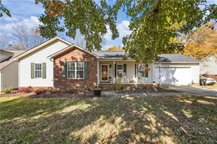 465 Colleen Dr, Thomasville, NC 27360 - Photo 1