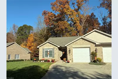 2220 St James Drive, Reidsville, NC 27320 - Photo 1