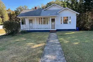 3800 Cavalier Dr, Winston-Salem, NC 27104 - Photo 1