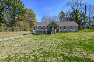 3333 Oliver Hills Rd, Greensboro, NC 27406 - Photo 1