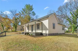 617 Taylor St, Eden, NC 27288 - Photo 1