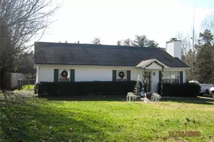 3904 Landover Dr, High Point, NC 27265 - Photo 1