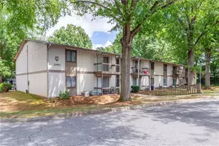 2260 Sunderland Rd, Winston-Salem, NC 27103 - Photo 1