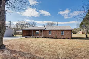 5355 Old Walker Mill Rd, Randleman, NC 27317 - Photo 1