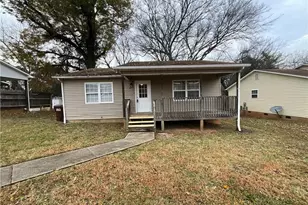 2607 Dallas Ave, High Point, NC 27265 - Photo 1