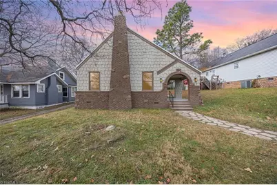 8 School Street, Thomasville, NC 27360 - Photo 1