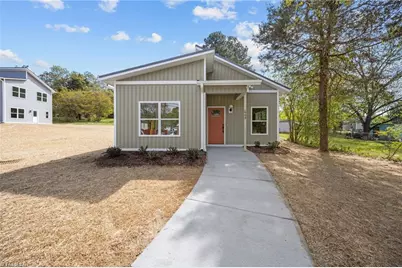 609 N Marshall Street, Graham, NC 27253 - Photo 1