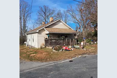 222 Lincoln Heights Road, Wilkesboro, NC 28697 - Photo 1