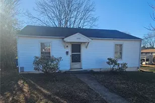 1008 Apple St, Winston-Salem, NC 27101 - Photo 1
