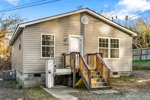 546 Woodlawn St, Asheboro, NC 27203 - Photo 1