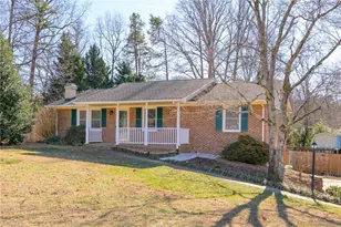 321 Canterbury Dr, Midway, NC 27107 - Photo 1