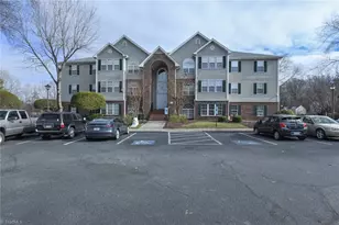 521 Scholastic Ct, Winston-Salem, NC 27106 - Photo 1