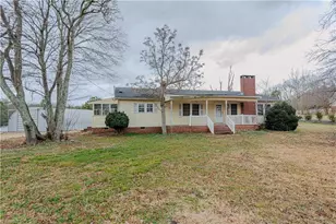 4443 Mebane Oaks Rd, Mebane, NC 27302 - Photo 1