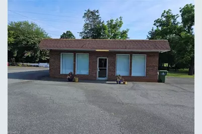 16 Talbert Boulevard, Lexington, NC 27292 - Photo 1