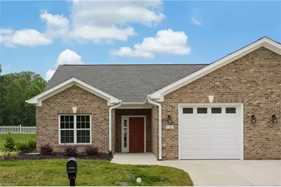 120 Sanderlyn Court, Eden, NC 27288 - Photo 1