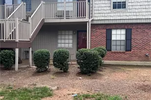 3816 Country Club Rd, Winston-Salem, NC 27104 - Photo 1