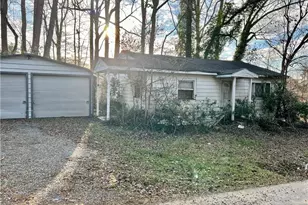 156 Spruce St, Mocksville, NC 27028 - Photo 1