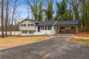 1113 Rustic Rd, Greensboro, NC 27410 - Photo 1