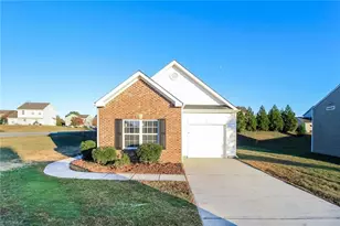 2104 Lauren Woods Dr, Winston-Salem, NC 27127 - Photo 1