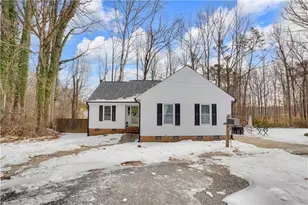 966 Chatfield Dr, Jamestown, NC 27282 - Photo 1