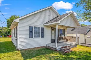2201 White St, Winston-Salem, NC 27105 - Photo 1