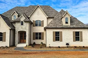 401 Suzanne Jessup Ct, Greensboro, NC 27455 - Photo 1