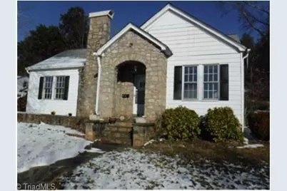 402 W Main Street, Wilkesboro, NC 28697 - Photo 1