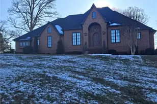 175 Twelve Oaks Ln, Wilkesboro, NC 28697 - Photo 1