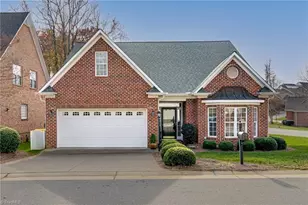 910 Crafton Creek Dr, Lewisville, NC 27023 - Photo 1