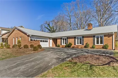 812 Wood Dale Drive, Kernersville, NC 27284 - Photo 1