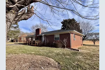 311 James Street, Dobson, NC 27017 - Photo 1