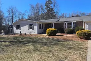 322 Quail Ln, Thomasville, NC 27360 - Photo 1