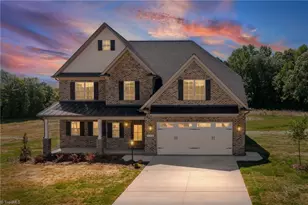 102 Sandpiper Dr, Lexington, NC 27295 - Photo 1