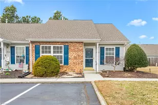 305 Glen Gate Cir, Kernersville, NC 27284 - Photo 1
