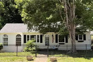 1130 Ebert St, Winston-Salem, NC 27103 - Photo 1