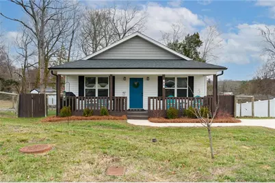 205 Bethlehem Avenue, Thomasville, NC 27360 - Photo 1