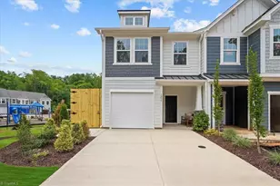 1312 Hammond Dr, Mebane, NC 27302 - Photo 1