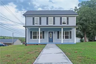 332 Naomi St, Randleman, NC 27317 - Photo 1