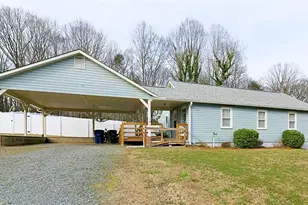 131 Pasadena Dr, Winston-Salem, NC 27127 - Photo 1